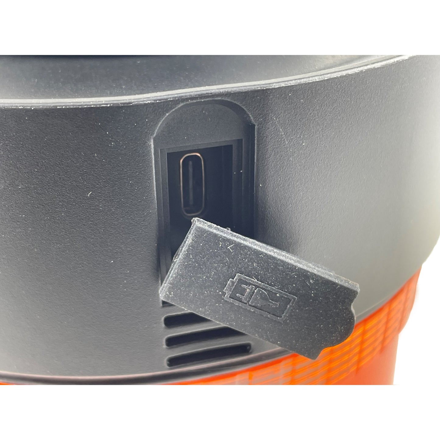 Warning Recovery Breakdown Kit Rechargeable USBC Amber Flashing LED Beacon R65 UK